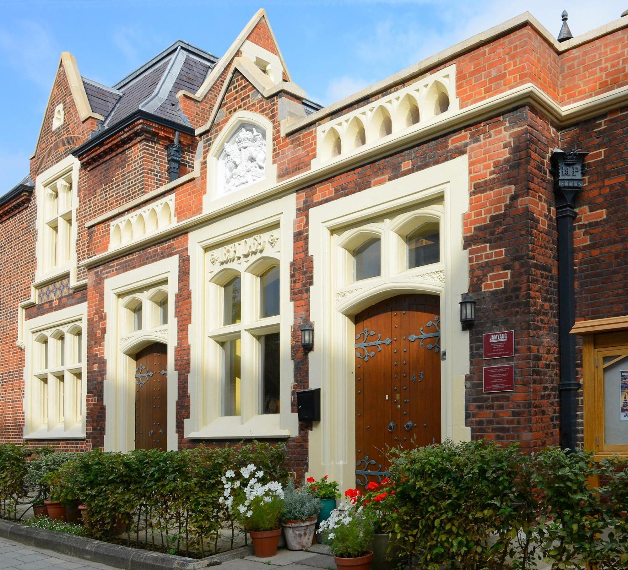 Lotus Guesthouse Londra Exterior foto